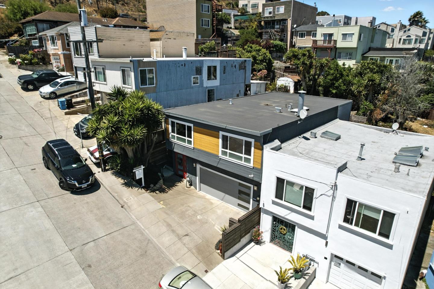 Detail Gallery Image 52 of 61 For 30 Gilroy St, San Francisco,  CA 94124 - 5 Beds | 3 Baths