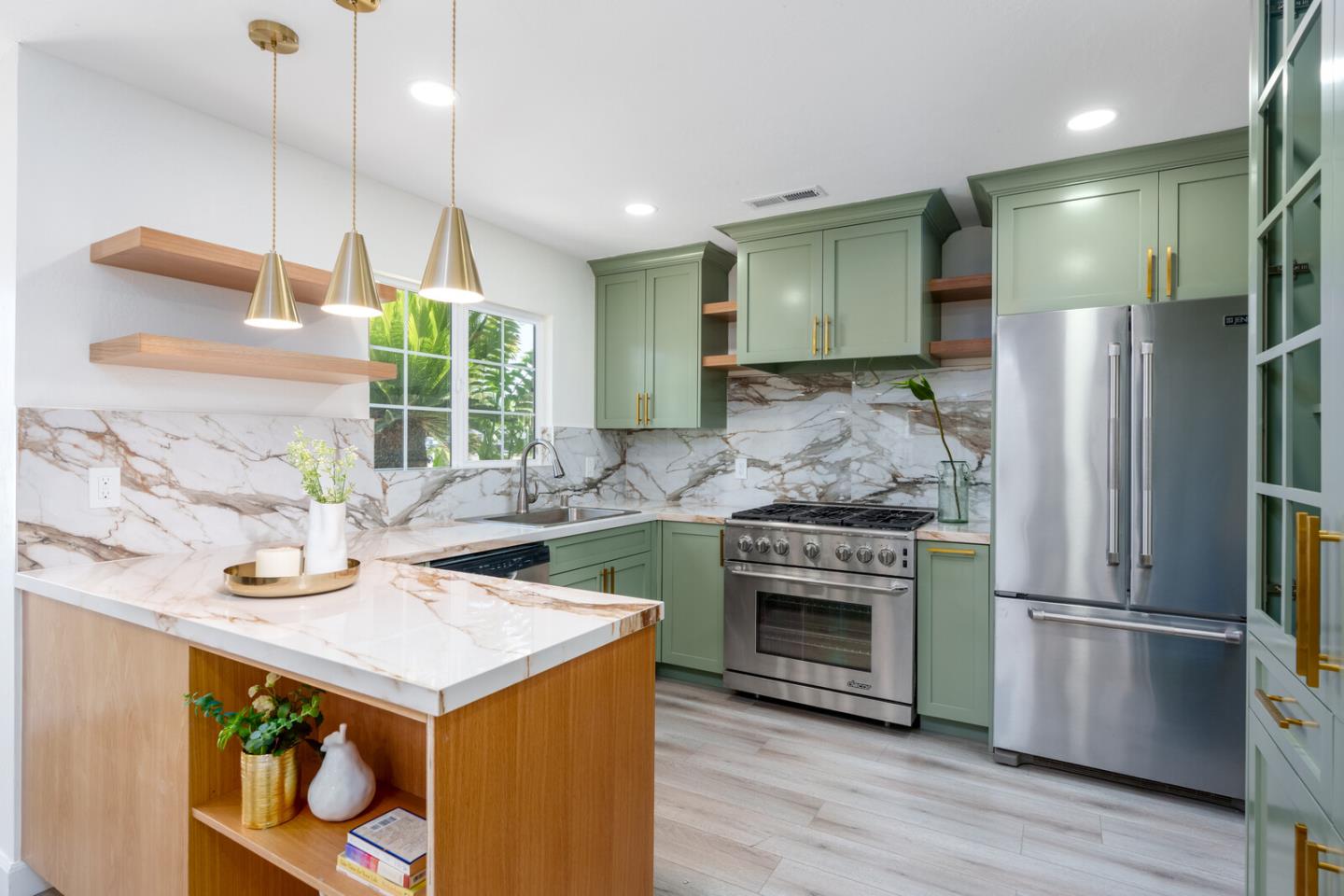 Detail Gallery Image 13 of 31 For 1107 N 4th, San Jose,  CA 95112 - 3 Beds | 2 Baths