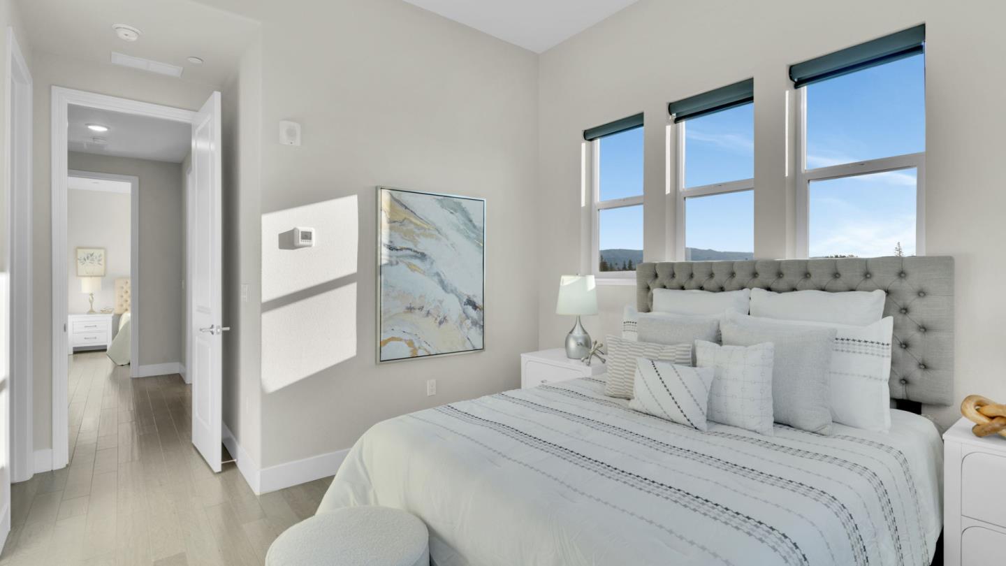 Detail Gallery Image 19 of 52 For 820 E Duane Ave #1,  Sunnyvale,  CA 94085 - 4 Beds | 3/1 Baths