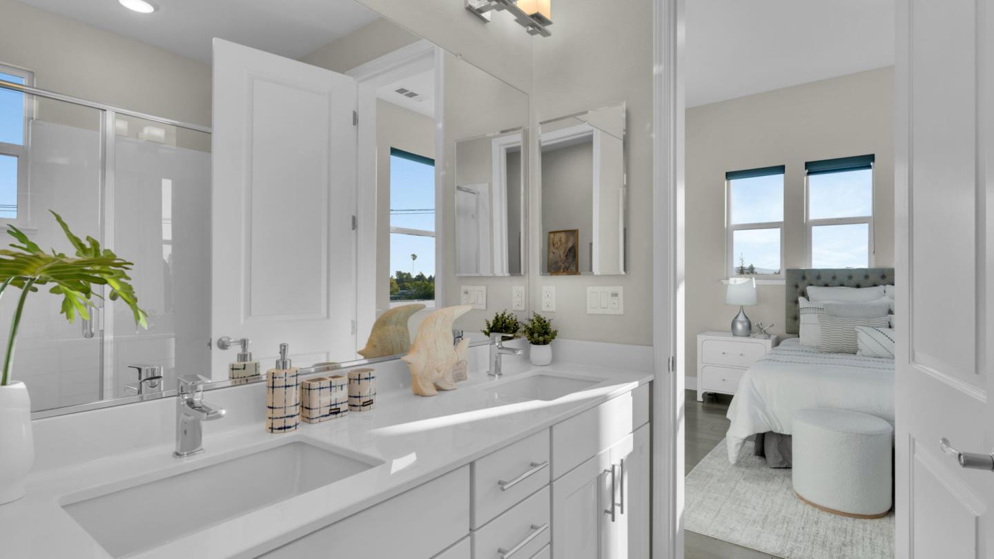 Detail Gallery Image 24 of 52 For 820 E Duane Ave #1,  Sunnyvale,  CA 94085 - 4 Beds | 3/1 Baths