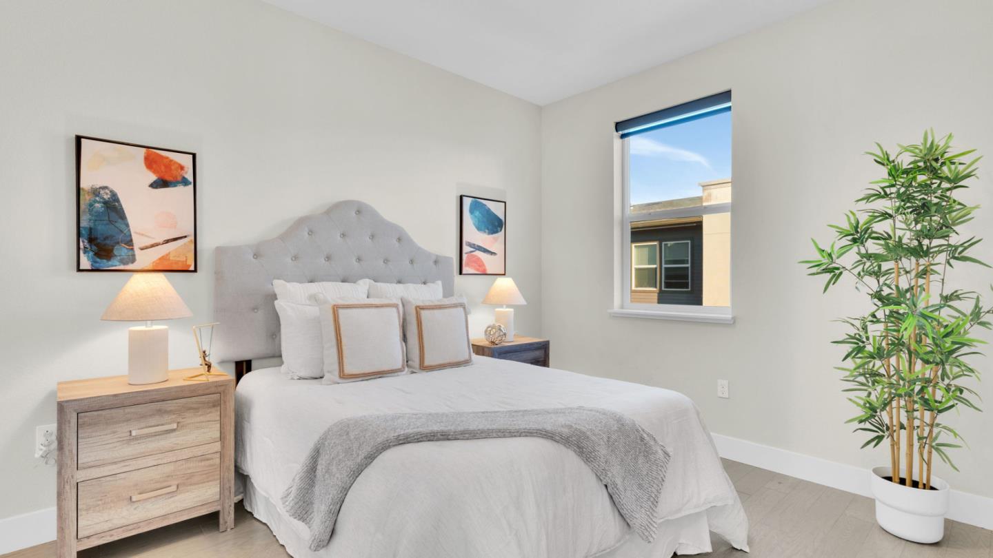 Detail Gallery Image 40 of 52 For 820 E Duane Ave #1,  Sunnyvale,  CA 94085 - 4 Beds | 3/1 Baths