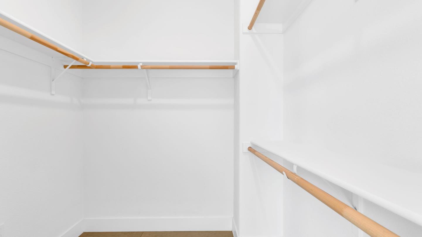 Detail Gallery Image 45 of 52 For 820 E Duane Ave #1,  Sunnyvale,  CA 94085 - 4 Beds | 3/1 Baths