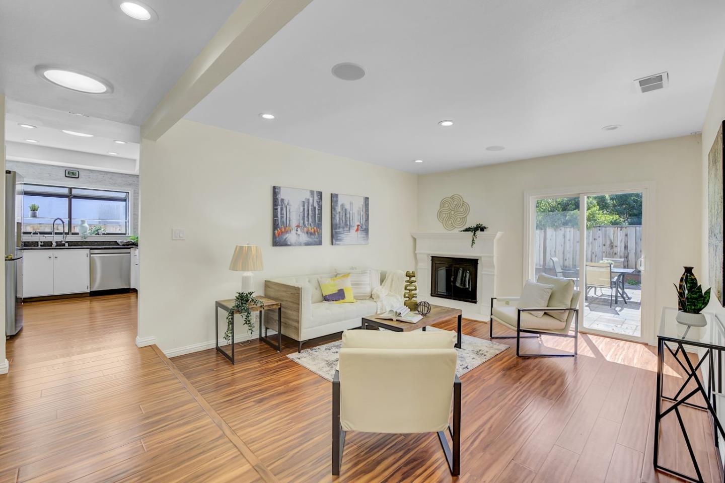 Detail Gallery Image 10 of 43 For 34863 Warwick Ct, Fremont,  CA 94555 - 3 Beds | 2 Baths