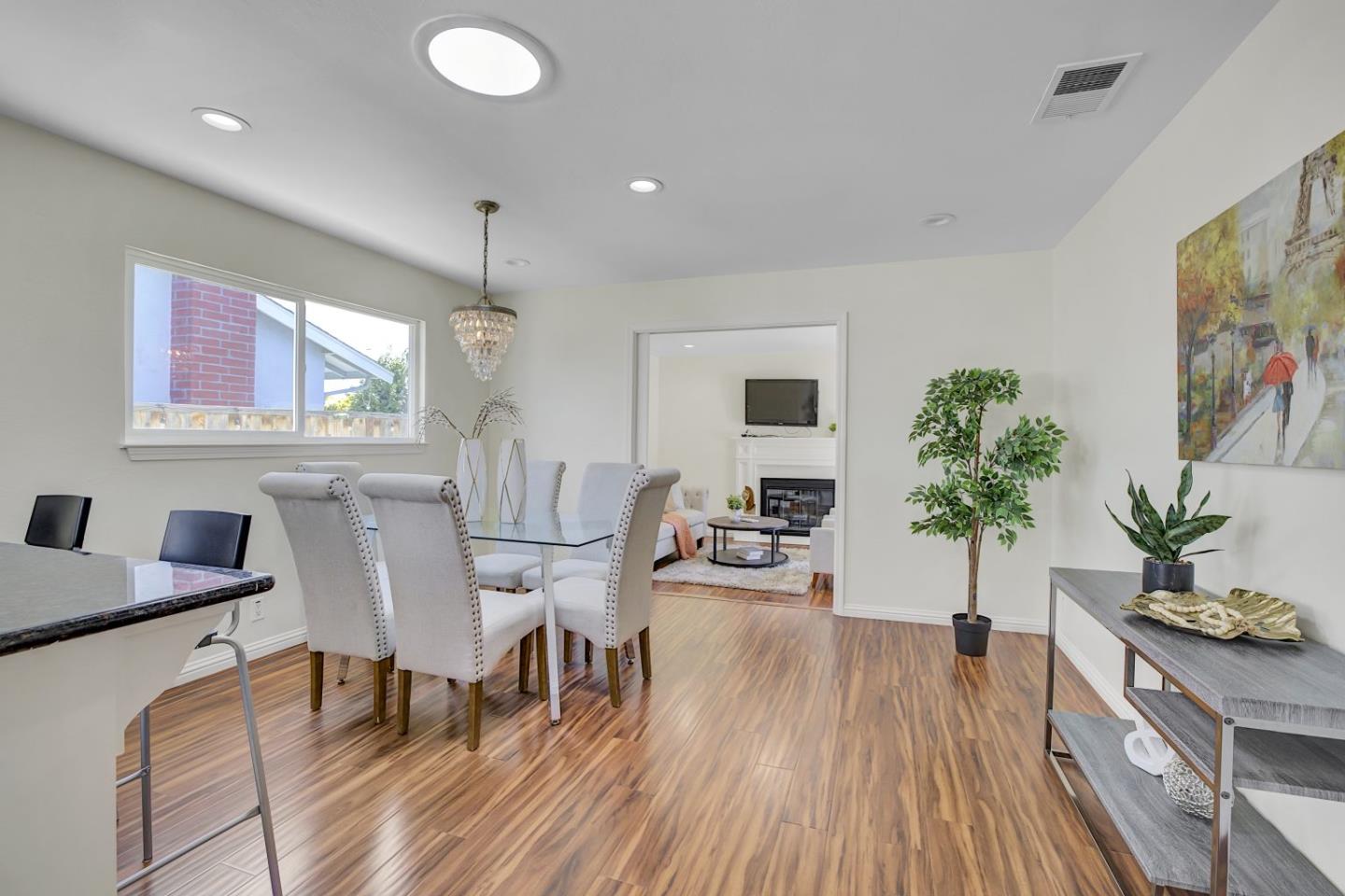 Detail Gallery Image 16 of 43 For 34863 Warwick Ct, Fremont,  CA 94555 - 3 Beds | 2 Baths