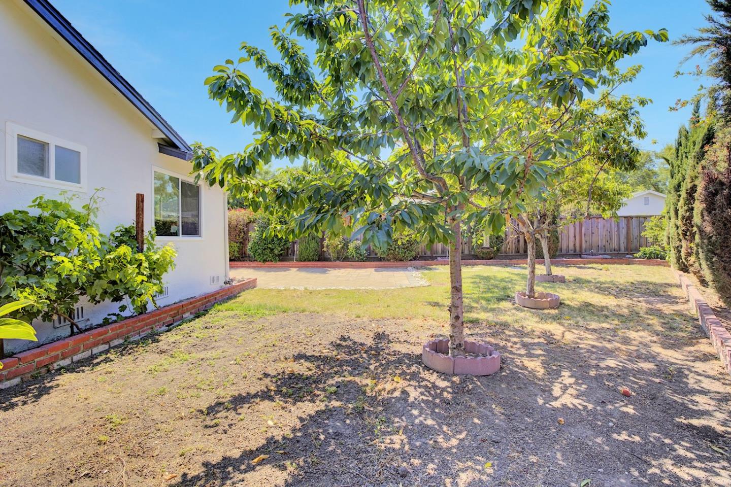 Detail Gallery Image 35 of 43 For 34863 Warwick Ct, Fremont,  CA 94555 - 3 Beds | 2 Baths