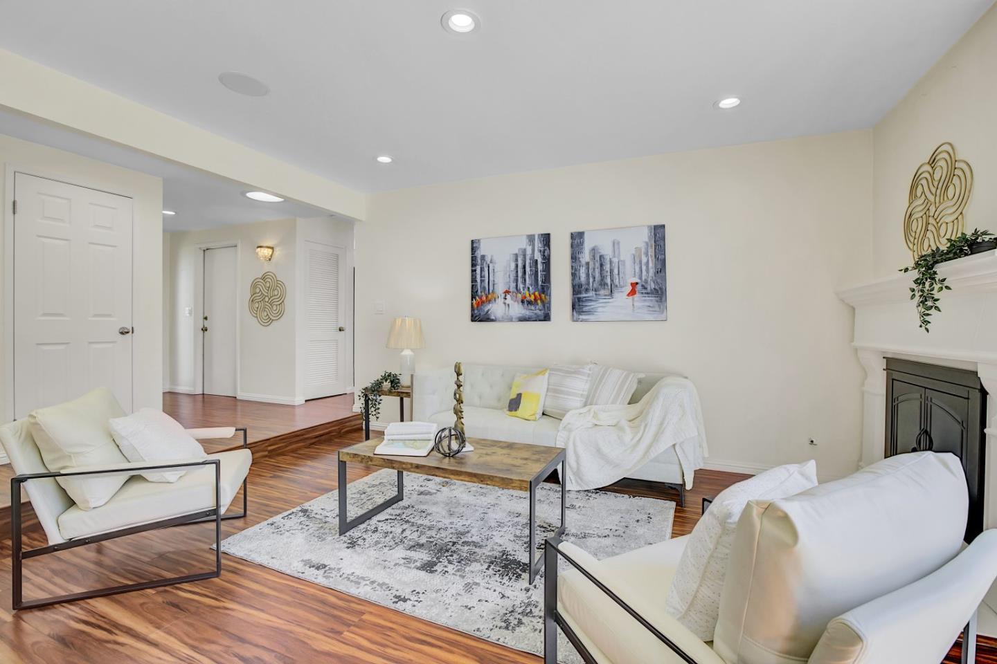 Detail Gallery Image 8 of 43 For 34863 Warwick Ct, Fremont,  CA 94555 - 3 Beds | 2 Baths