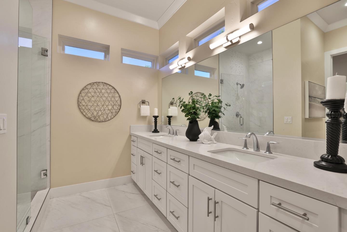 Detail Gallery Image 11 of 29 For 102 Hildebrand Dr, Los Gatos,  CA 95032 - 4 Beds | 2/1 Baths