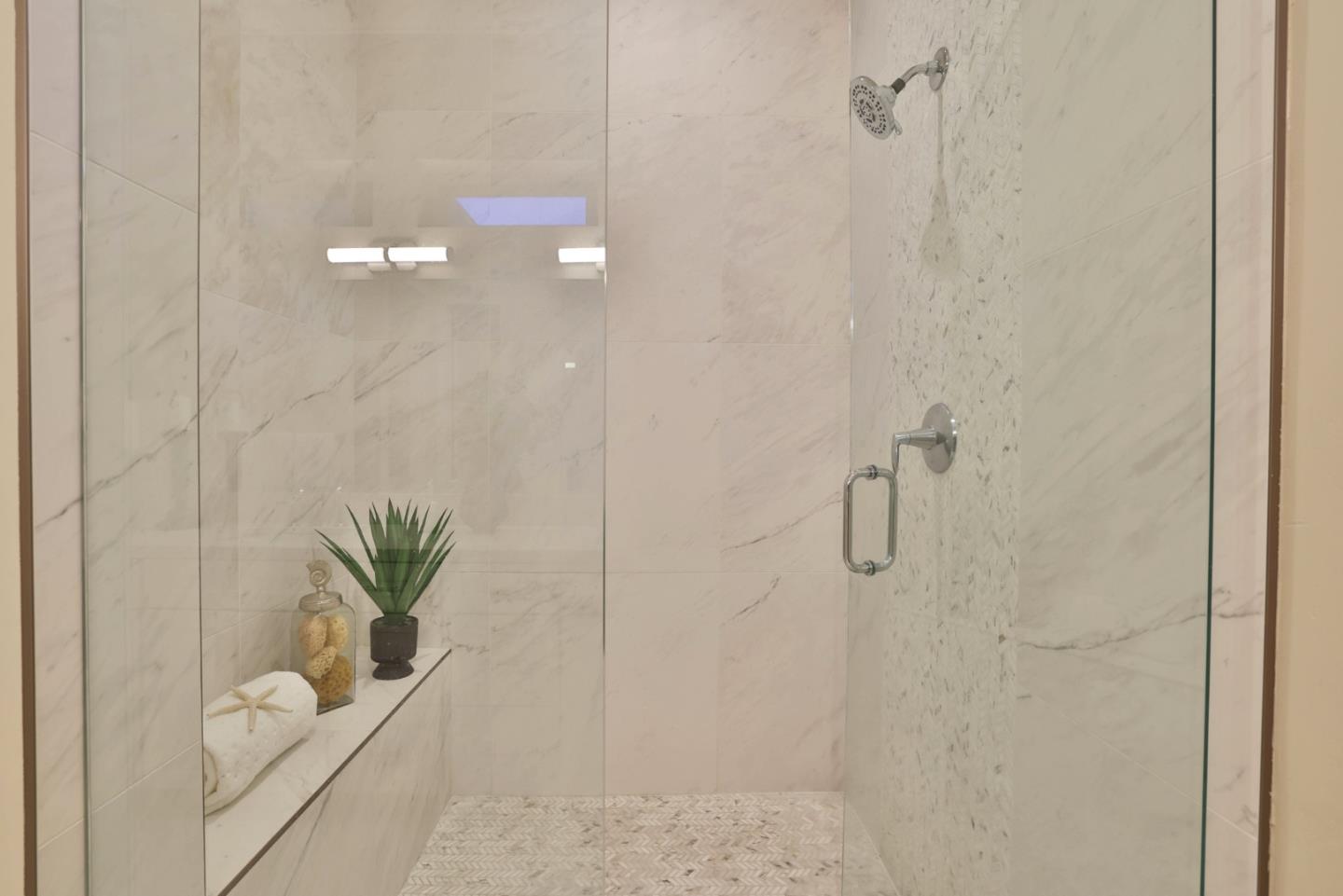 Detail Gallery Image 12 of 29 For 102 Hildebrand Dr, Los Gatos,  CA 95032 - 4 Beds | 2/1 Baths