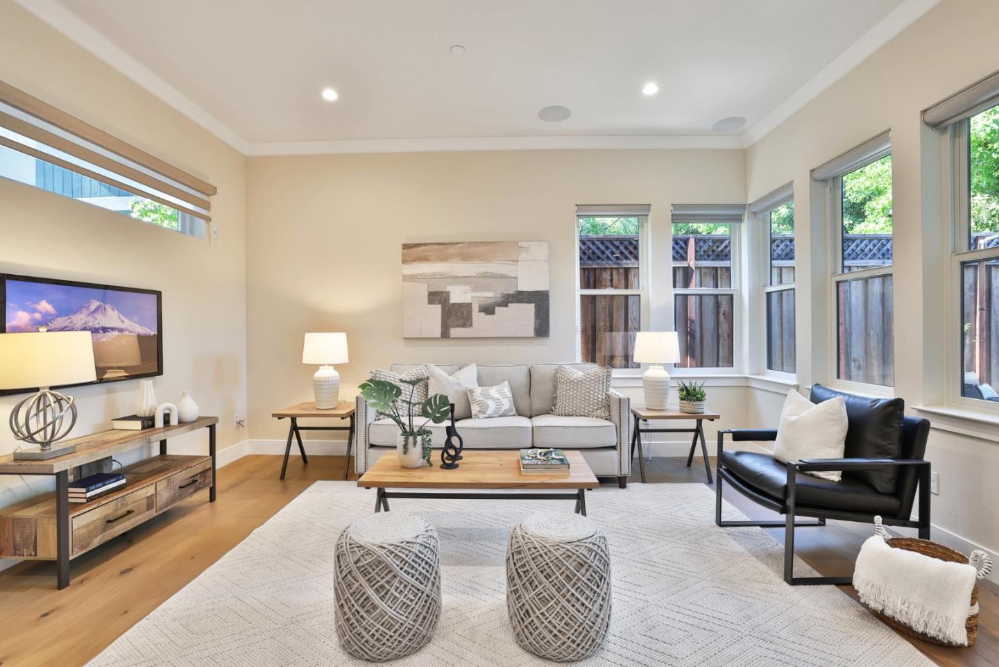 Detail Gallery Image 6 of 29 For 102 Hildebrand Dr, Los Gatos,  CA 95032 - 4 Beds | 2/1 Baths