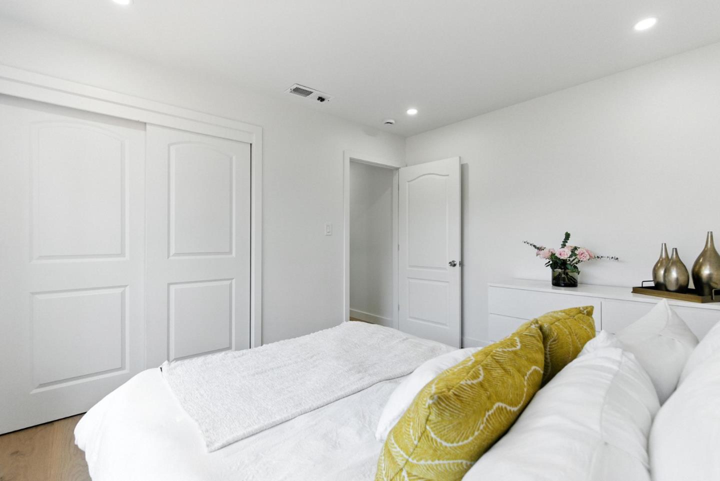 Detail Gallery Image 24 of 39 For 14226 Lucian Ave, San Jose,  CA 95127 - 4 Beds | 2 Baths