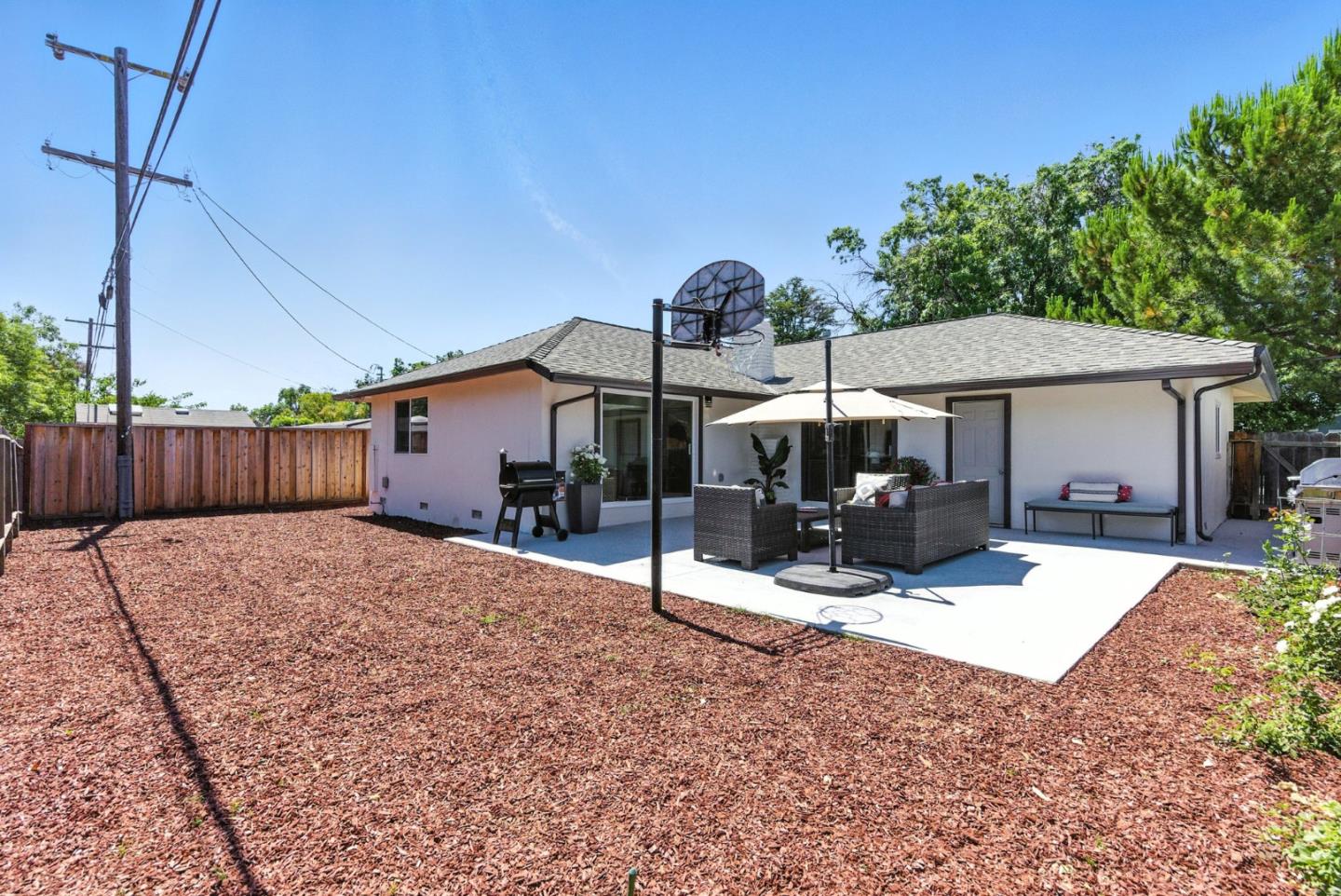 Detail Gallery Image 32 of 39 For 14226 Lucian Ave, San Jose,  CA 95127 - 4 Beds | 2 Baths