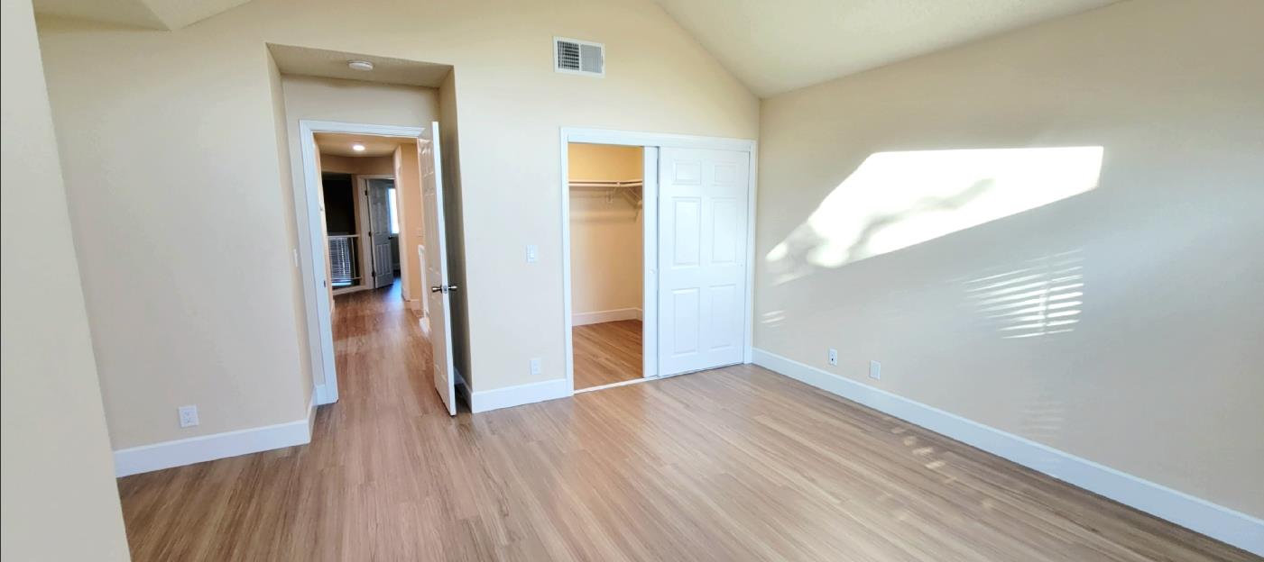 Detail Gallery Image 13 of 26 For 1146 Rosebriar Way, San Jose,  CA 95131 - 4 Beds | 2/1 Baths