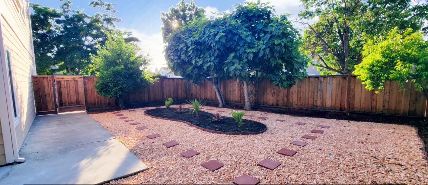 Detail Gallery Image 24 of 26 For 1146 Rosebriar Way, San Jose,  CA 95131 - 4 Beds | 2/1 Baths