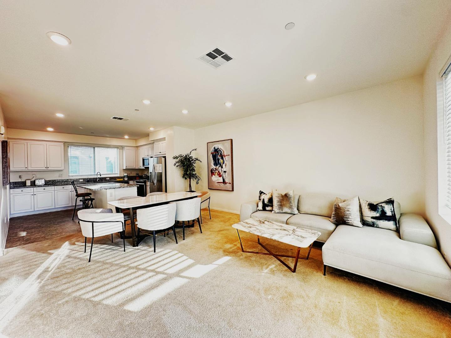 Detail Gallery Image 1 of 12 For 249 Steely, Irvine,  CA 92614 - 3 Beds | 2/1 Baths