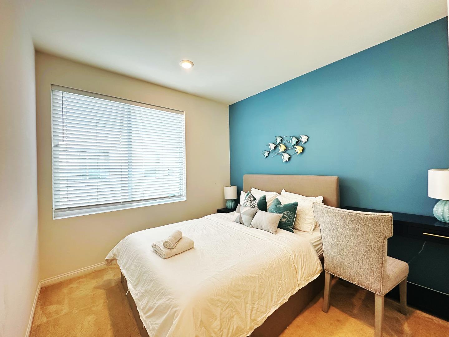 Detail Gallery Image 9 of 12 For 249 Steely, Irvine,  CA 92614 - 3 Beds | 2/1 Baths
