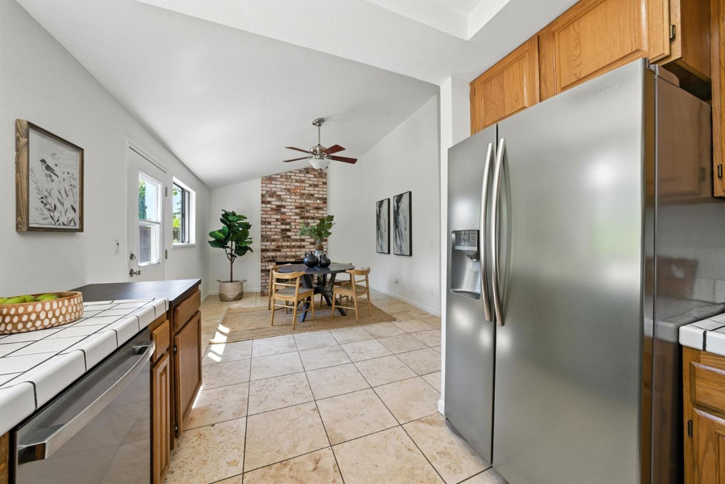 Detail Gallery Image 32 of 71 For 5241 Felicia Ave, Livermore,  CA 94550 - 4 Beds | 2 Baths