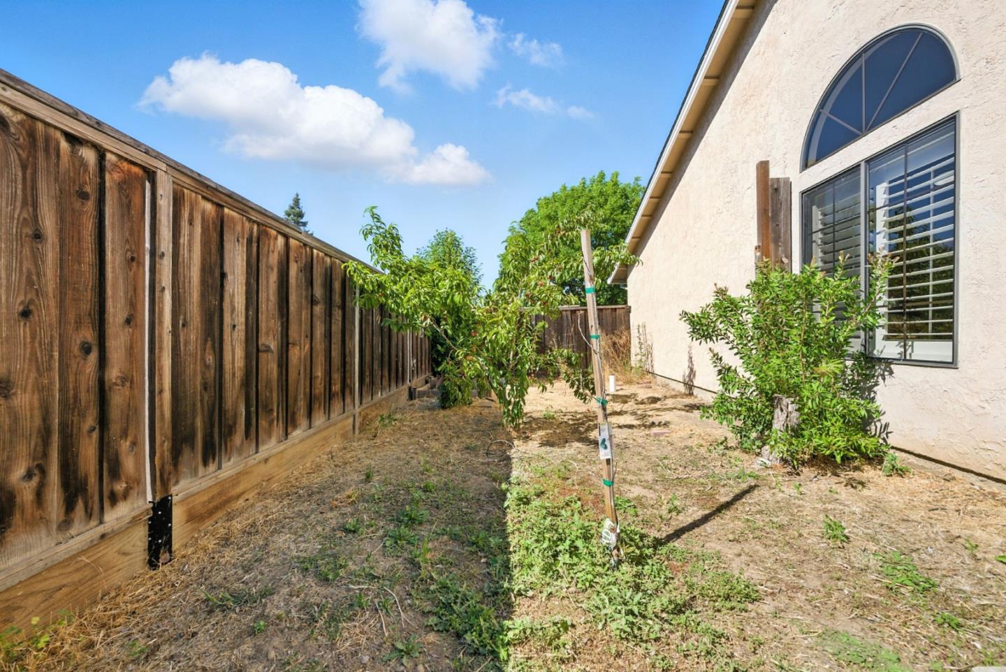 Detail Gallery Image 52 of 71 For 5241 Felicia Ave, Livermore,  CA 94550 - 4 Beds | 2 Baths