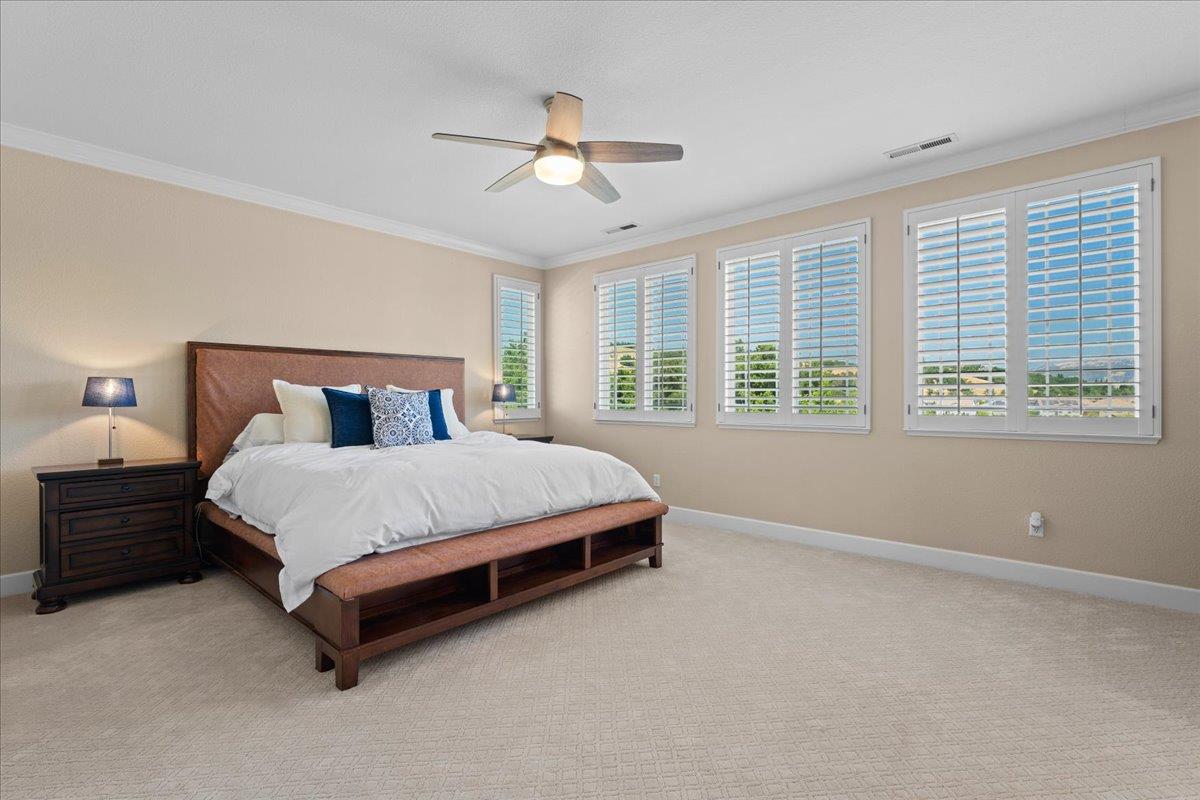Detail Gallery Image 28 of 53 For 2316 Club Dr, Gilroy,  CA 95020 - 5 Beds | 3/1 Baths