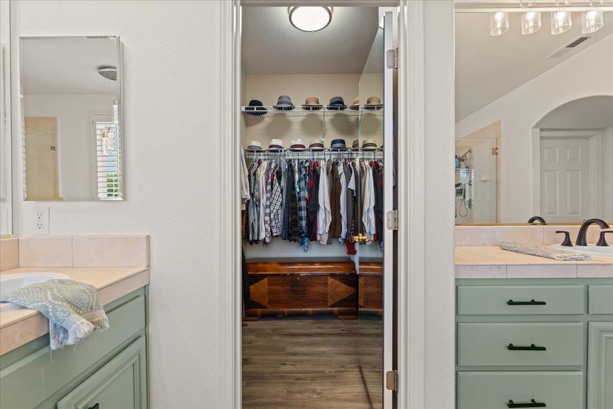 Detail Gallery Image 32 of 53 For 2316 Club Dr, Gilroy,  CA 95020 - 5 Beds | 3/1 Baths