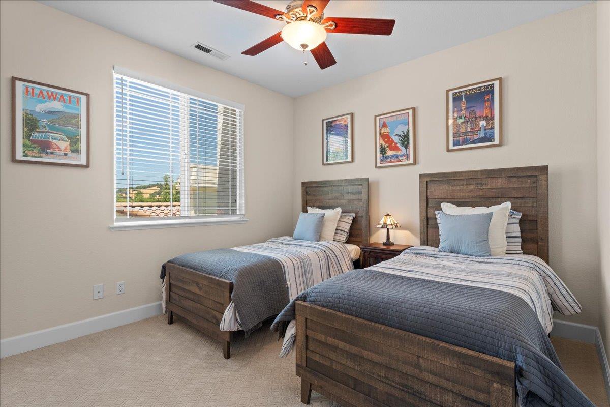 Detail Gallery Image 33 of 53 For 2316 Club Dr, Gilroy,  CA 95020 - 5 Beds | 3/1 Baths