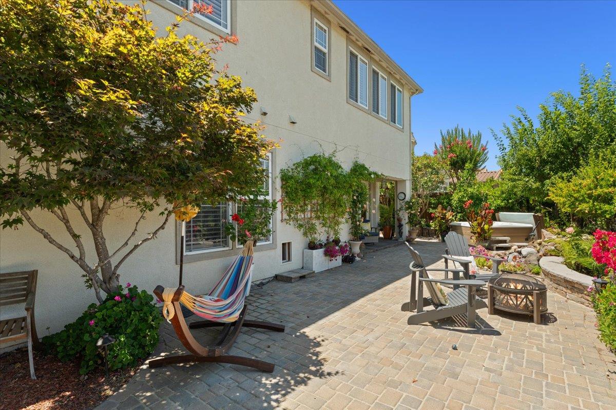 Detail Gallery Image 41 of 53 For 2316 Club Dr, Gilroy,  CA 95020 - 5 Beds | 3/1 Baths