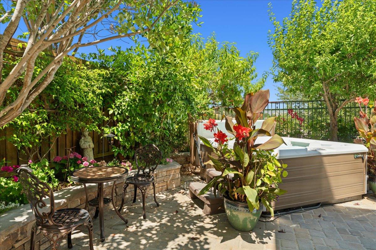 Detail Gallery Image 44 of 53 For 2316 Club Dr, Gilroy,  CA 95020 - 5 Beds | 3/1 Baths