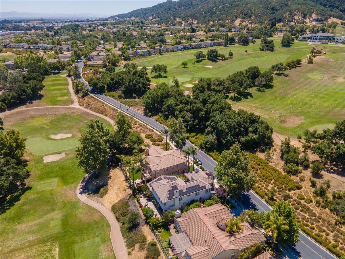 Detail Gallery Image 50 of 53 For 2316 Club Dr, Gilroy,  CA 95020 - 5 Beds | 3/1 Baths