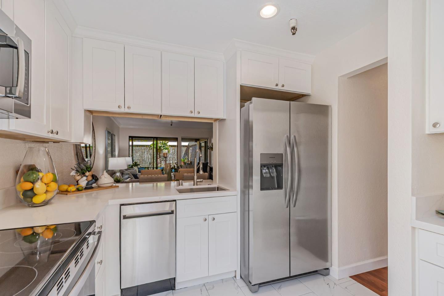 Detail Gallery Image 3 of 56 For 449 Alberto Way #C138,  Los Gatos,  CA 95032 - 2 Beds | 1 Baths
