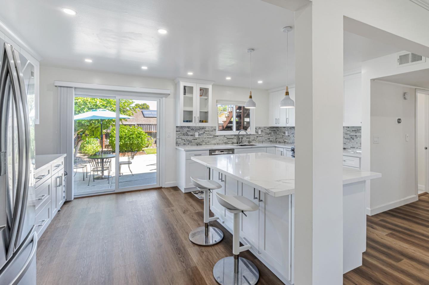 Detail Gallery Image 9 of 28 For 1707 Rocky Mountain Ave, Milpitas,  CA 95035 - 4 Beds | 3 Baths
