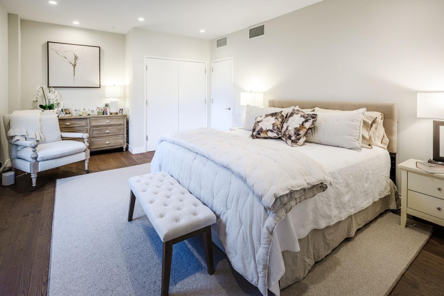 Detail Gallery Image 10 of 21 For 20 W 3rd Ave #202,  San Mateo,  CA 94402 - 2 Beds | 2/1 Baths