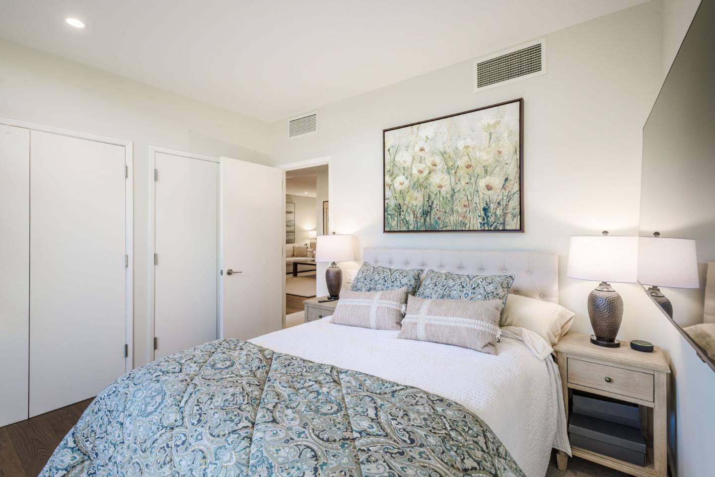 Detail Gallery Image 14 of 21 For 20 W 3rd Ave #202,  San Mateo,  CA 94402 - 2 Beds | 2/1 Baths