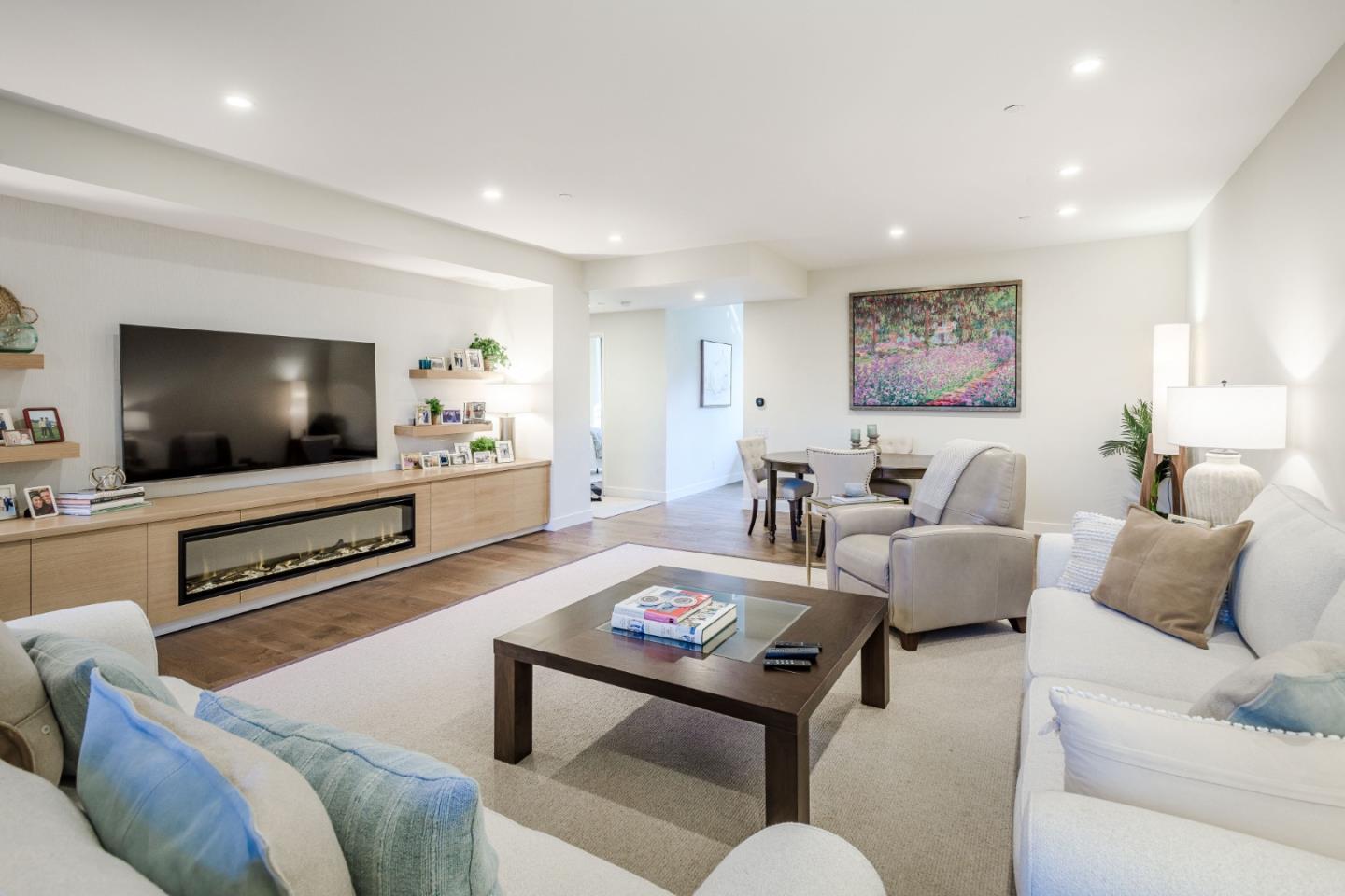 Detail Gallery Image 6 of 21 For 20 W 3rd Ave #202,  San Mateo,  CA 94402 - 2 Beds | 2/1 Baths