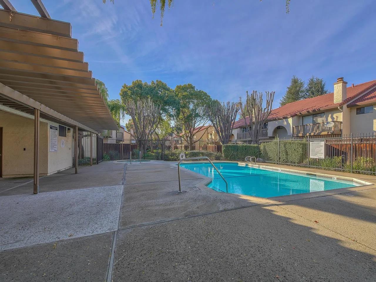 Detail Gallery Image 19 of 22 For 719 Gettysburg Way, Gilroy,  CA 95020 - 2 Beds | 2/1 Baths