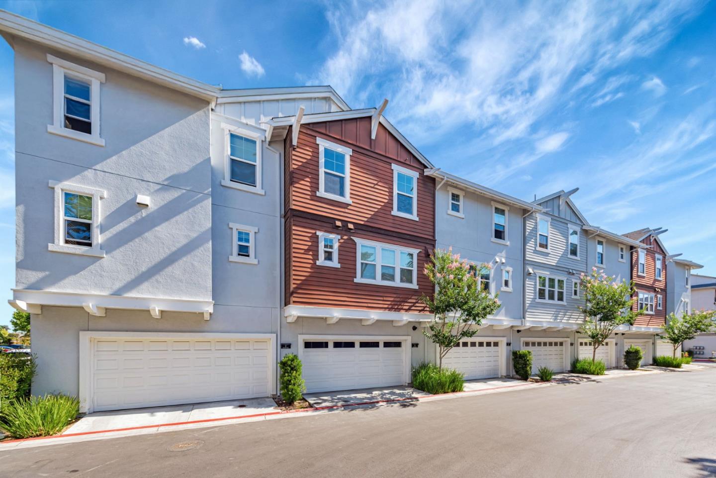 Detail Gallery Image 48 of 49 For 812 Galt Ter #2,  Sunnyvale,  CA 94085 - 3 Beds | 3/1 Baths