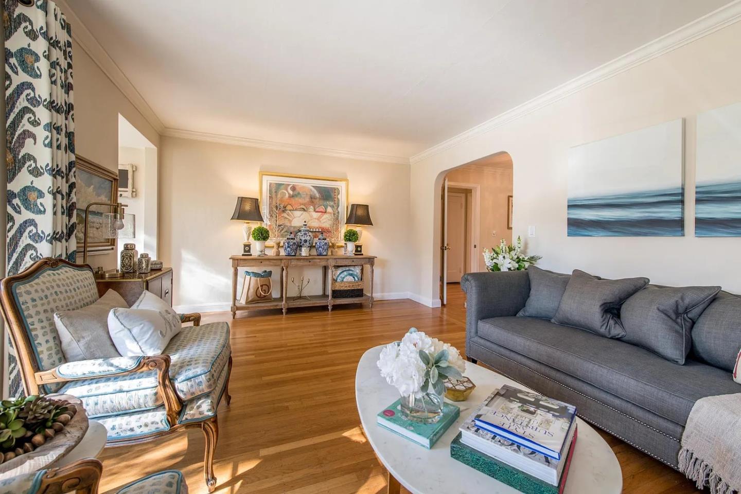 Detail Gallery Image 12 of 14 For 308 Princeton Rd, Menlo Park,  CA 94025 - 4 Beds | 2 Baths