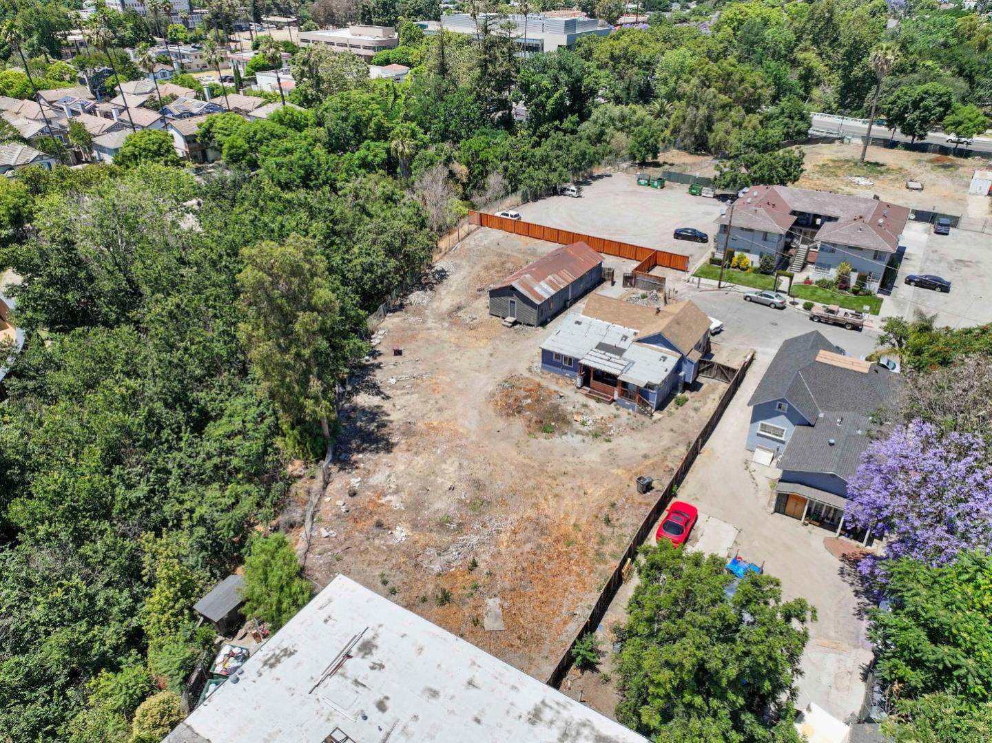 Detail Gallery Image 2 of 43 For 850 Calhoun St, San Jose,  CA 95116 - – Beds | – Baths
