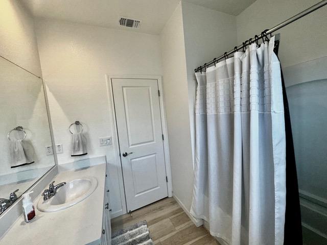 Detail Gallery Image 11 of 12 For 5517 Malibu Palm Ct, Sacramento,  CA 95842 - 3 Beds | 2/1 Baths