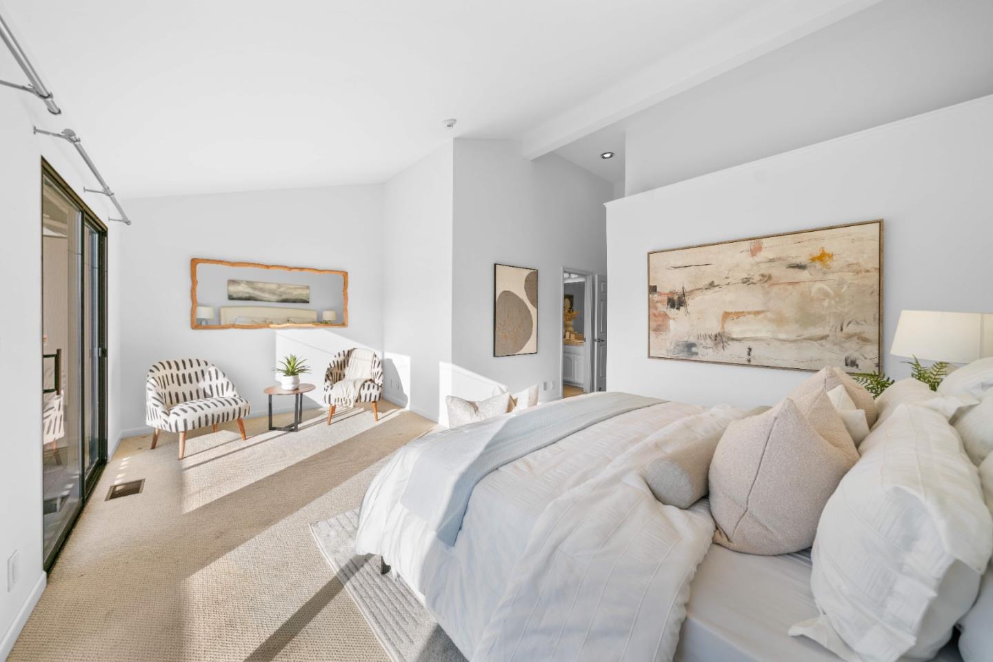 Detail Gallery Image 21 of 43 For 14589 Oak St, Saratoga,  CA 95070 - 3 Beds | 2/1 Baths