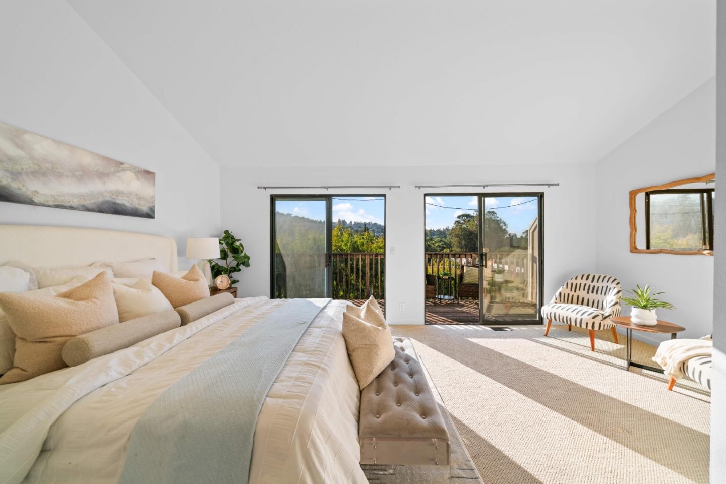 Detail Gallery Image 22 of 43 For 14589 Oak St, Saratoga,  CA 95070 - 3 Beds | 2/1 Baths
