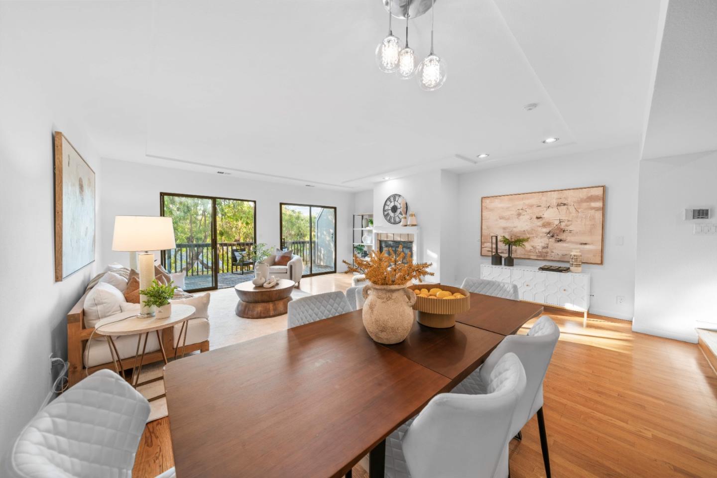 Detail Gallery Image 3 of 43 For 14589 Oak St, Saratoga,  CA 95070 - 3 Beds | 2/1 Baths