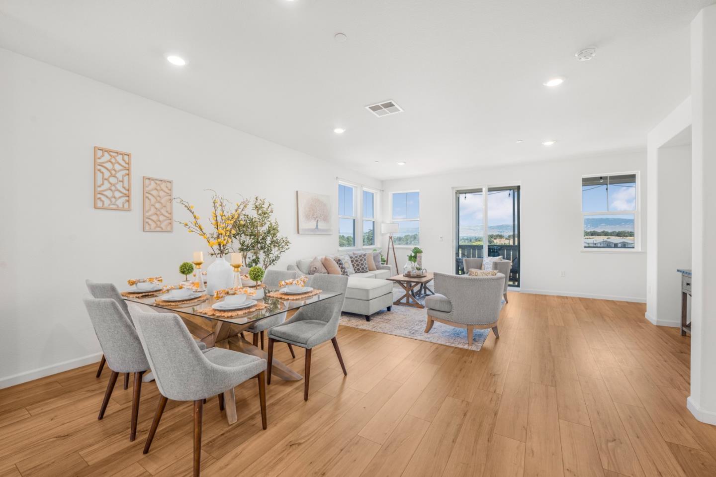 Detail Gallery Image 16 of 34 For 1387 Ores Way, Gilroy,  CA 95020 - 3 Beds | 2/2 Baths