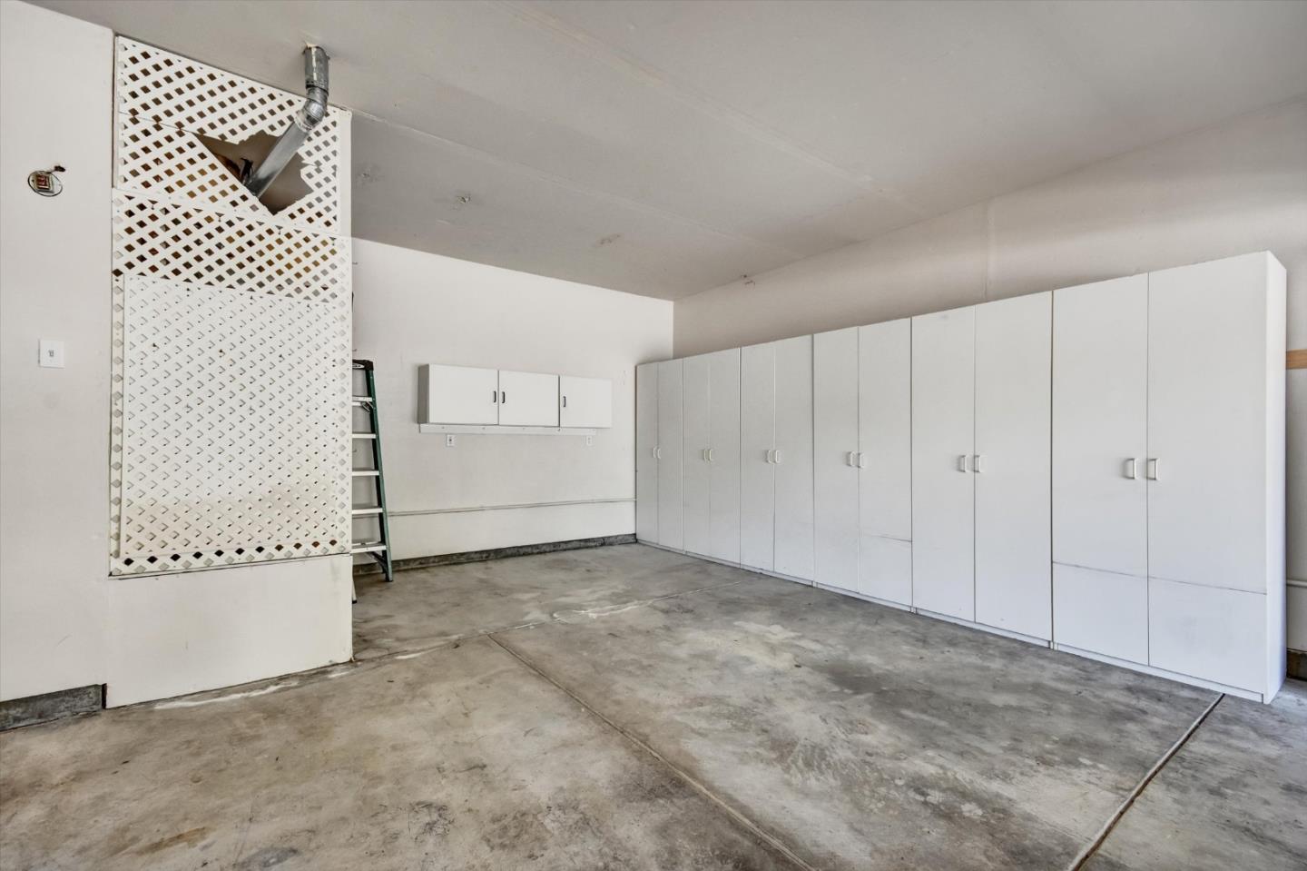 Detail Gallery Image 28 of 41 For 8756 Mccarty Ranch Dr, San Jose,  CA 95135 - 2 Beds | 2/1 Baths