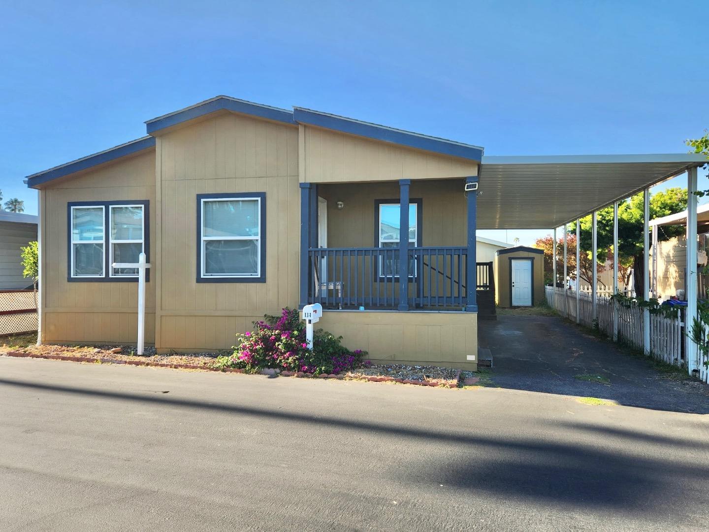 Detail Gallery Image 2 of 2 For 1075 Space Park Way #134,  Mountain View,  CA 94043 - 3 Beds | 2 Baths