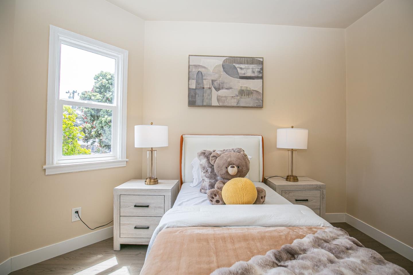 Detail Gallery Image 44 of 92 For 224 Shields St, San Francisco,  CA 94132 - 2 Beds | 4 Baths