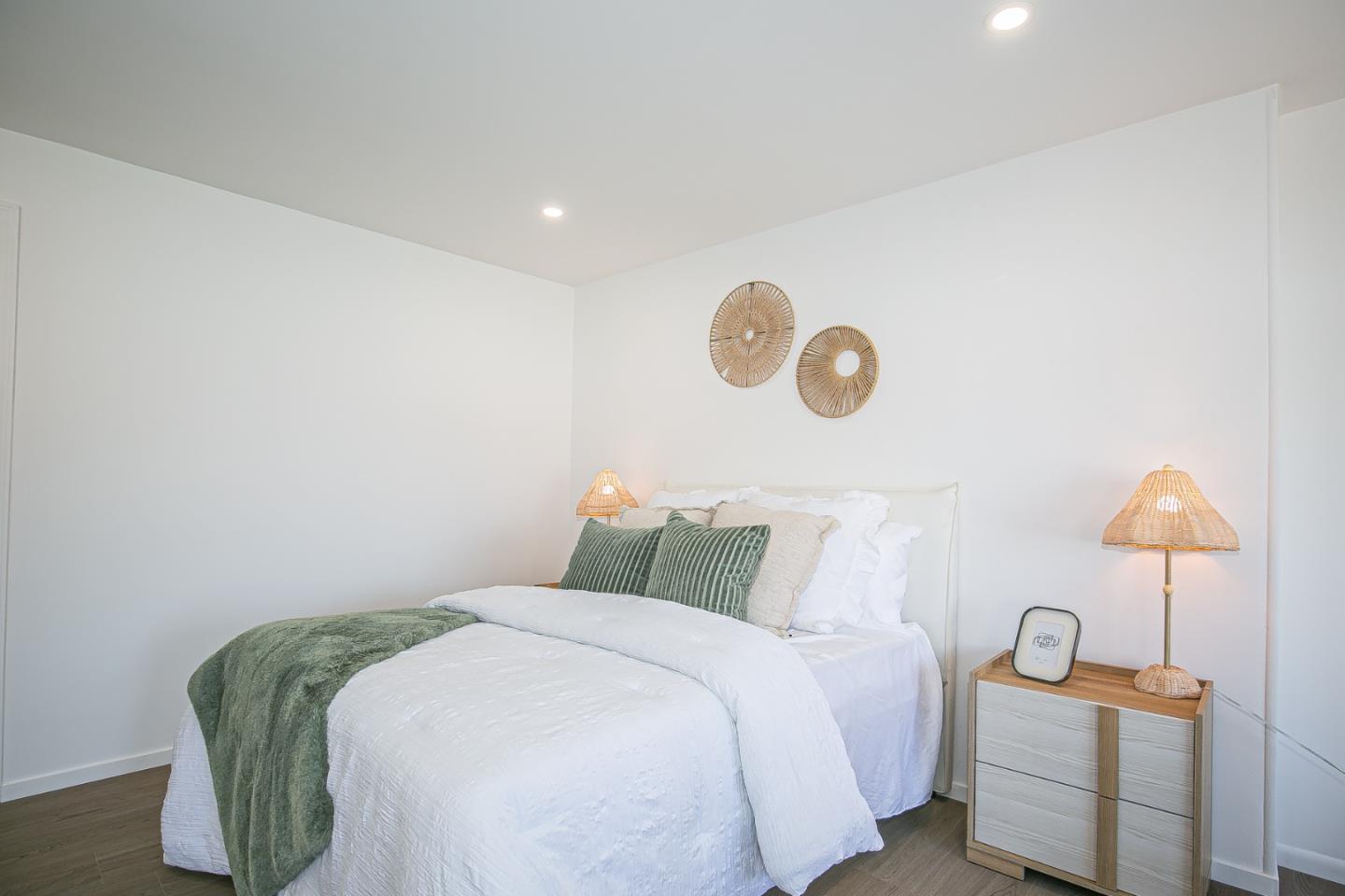 Detail Gallery Image 62 of 92 For 224 Shields St, San Francisco,  CA 94132 - 2 Beds | 4 Baths