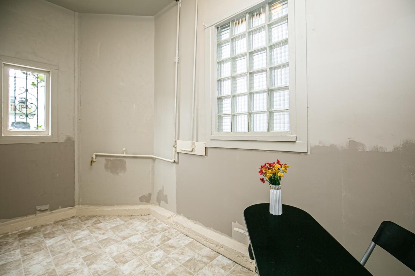 Detail Gallery Image 70 of 92 For 224 Shields St, San Francisco,  CA 94132 - 2 Beds | 4 Baths