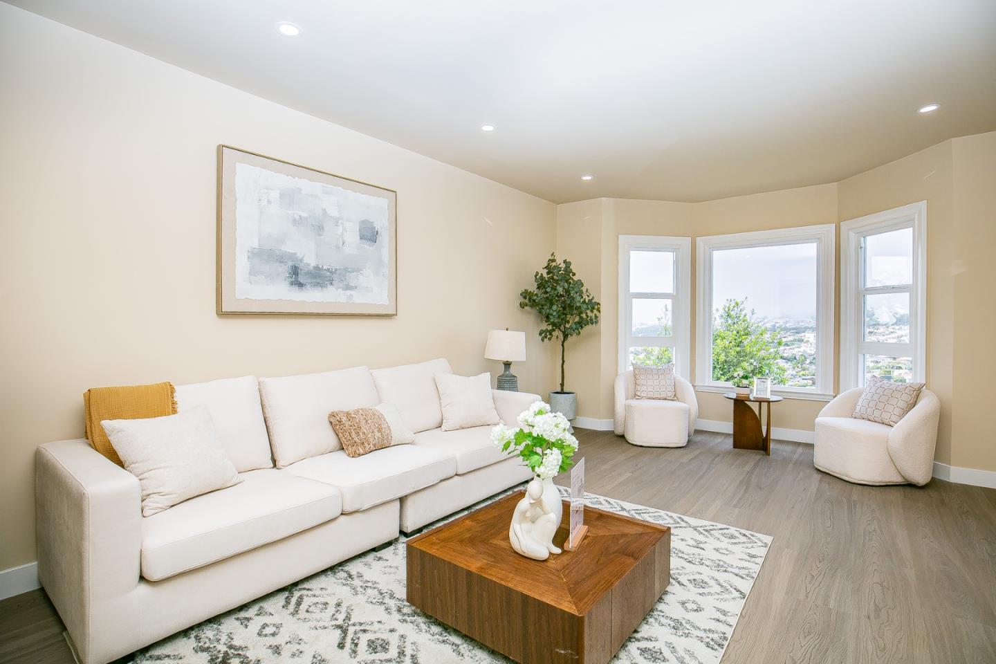Detail Gallery Image 9 of 92 For 224 Shields St, San Francisco,  CA 94132 - 2 Beds | 4 Baths