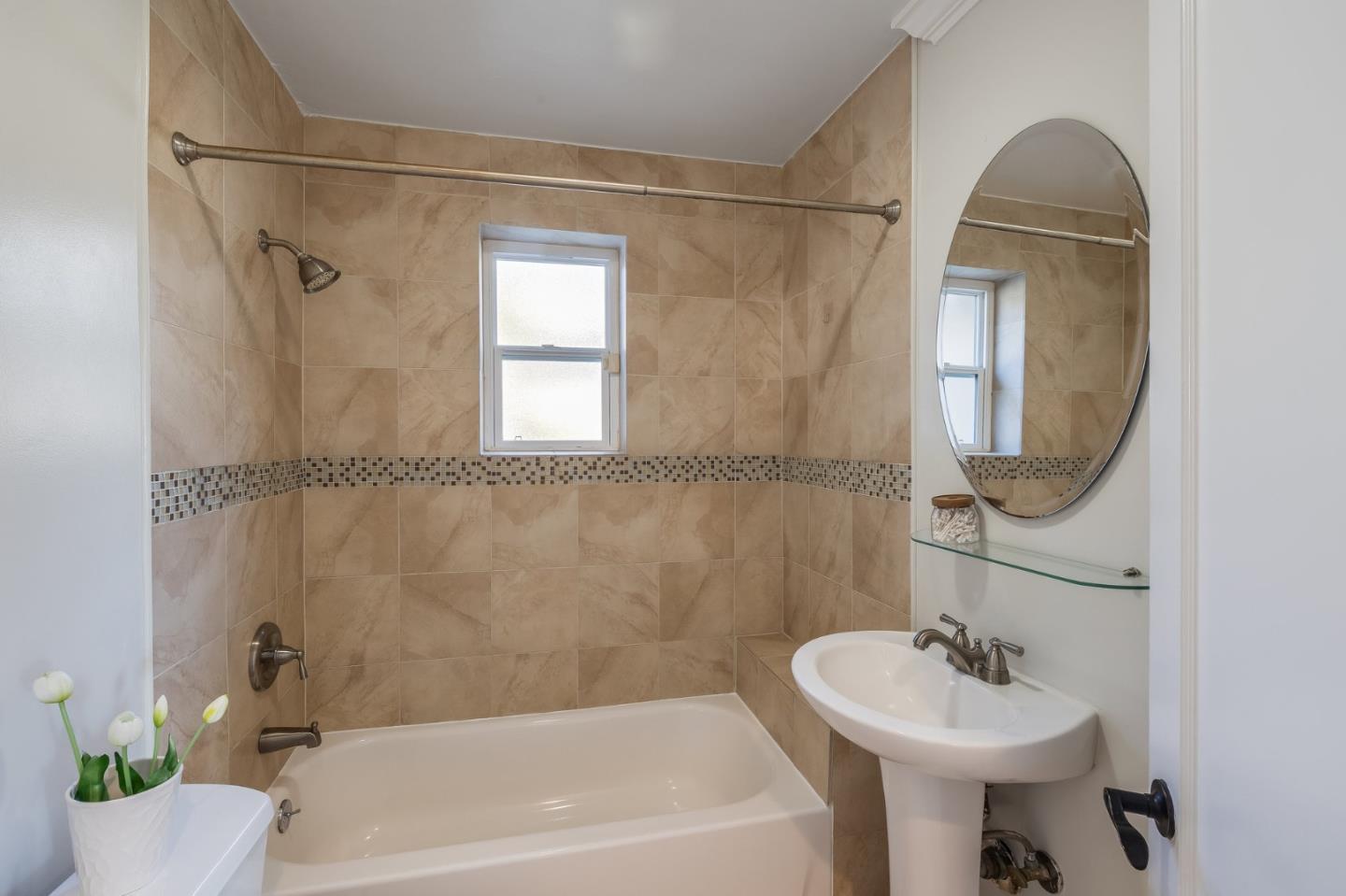 Detail Gallery Image 31 of 55 For 284 41st Ave, San Mateo,  CA 94403 - 4 Beds | 3 Baths