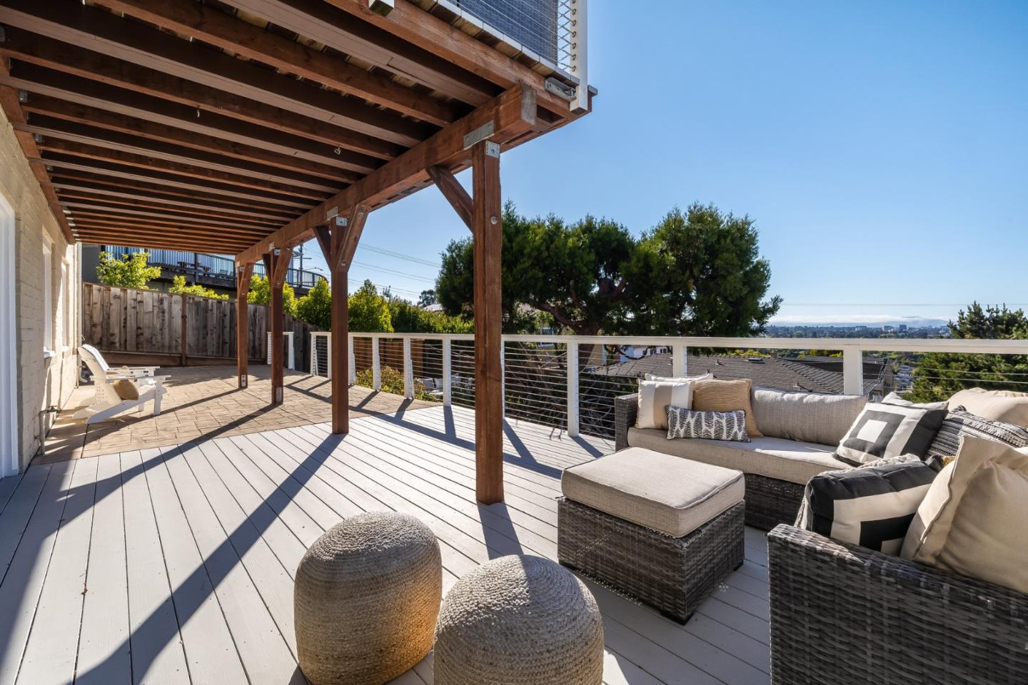 Detail Gallery Image 45 of 55 For 284 41st Ave, San Mateo,  CA 94403 - 4 Beds | 3 Baths
