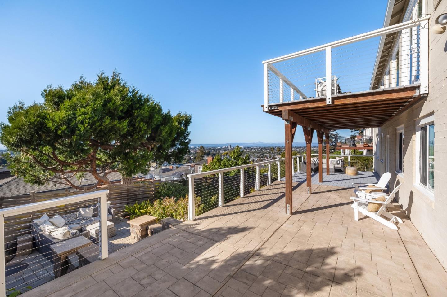 Detail Gallery Image 47 of 55 For 284 41st Ave, San Mateo,  CA 94403 - 4 Beds | 3 Baths